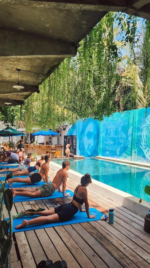 Hotel Tipsea Turtle Gili Air Exterior foto